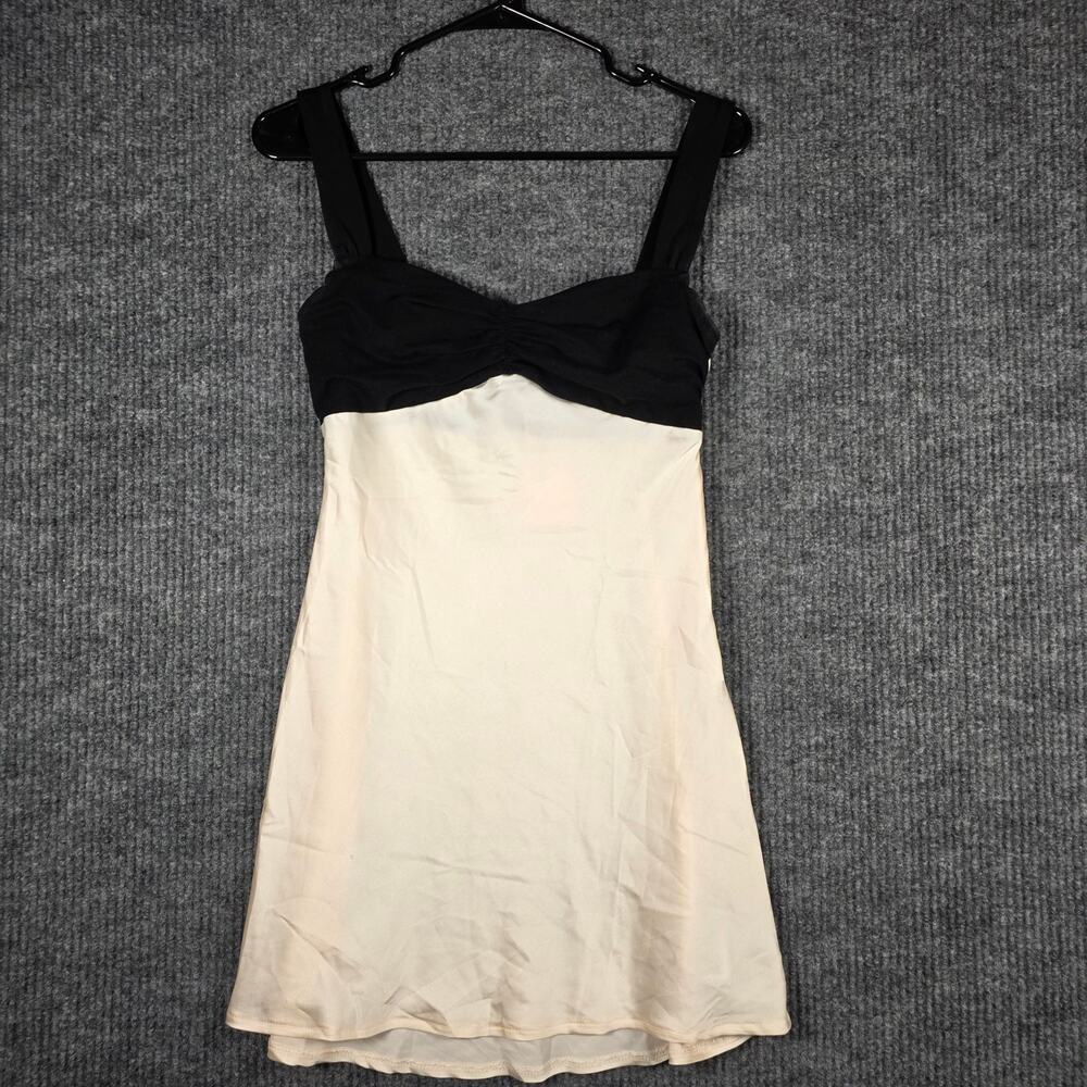 Edikted Colorblock Mini Dress Black Cream Sweetheart Fit Flare Size M NWT